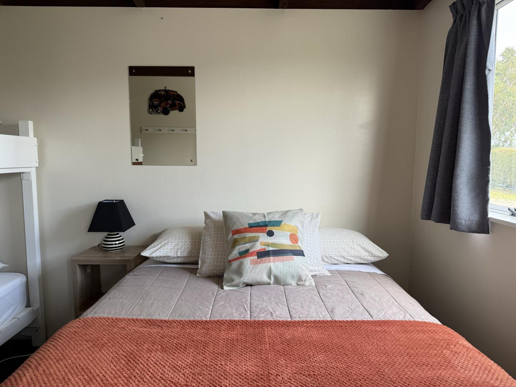 Picton'S Waikawa Bay Holiday Park Экстерьер фото
