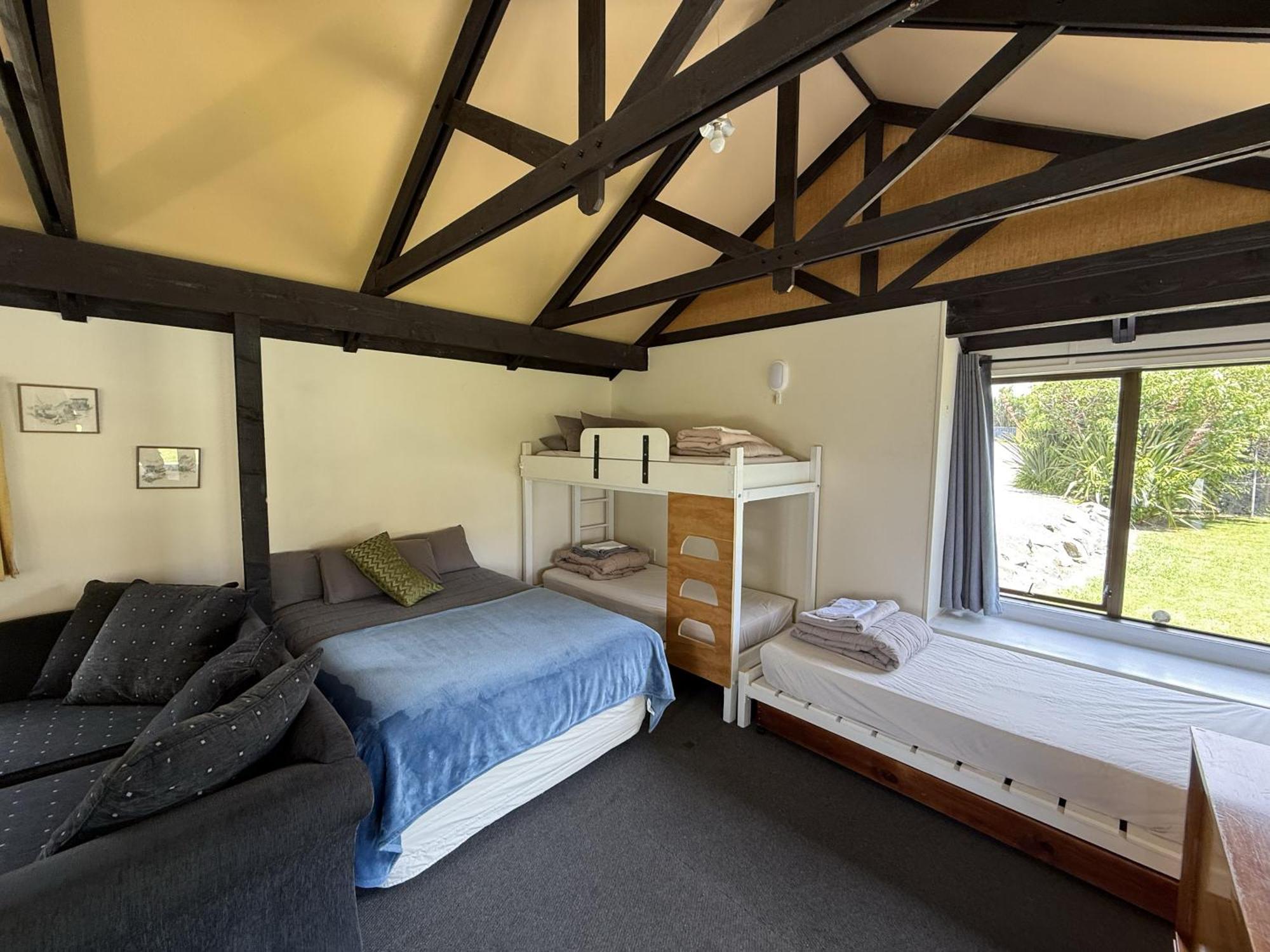 Picton'S Waikawa Bay Holiday Park Экстерьер фото