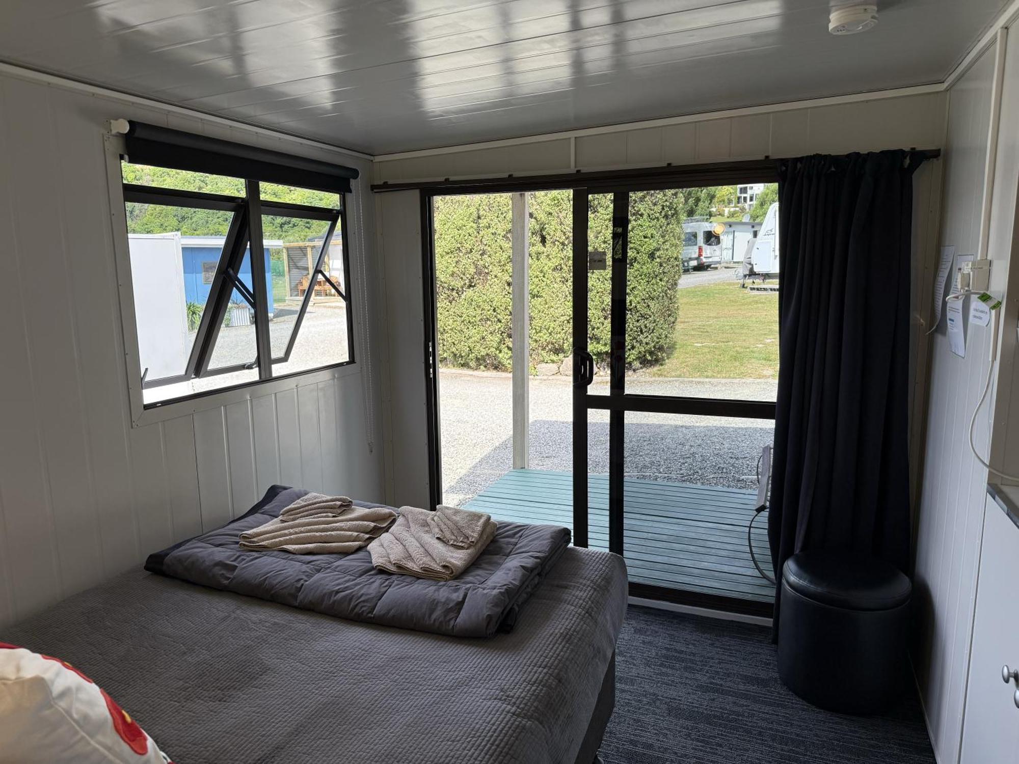 Picton'S Waikawa Bay Holiday Park Экстерьер фото